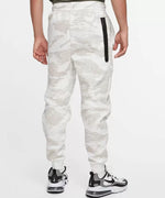 Load image into Gallery viewer, Joggers Tech Fleece
